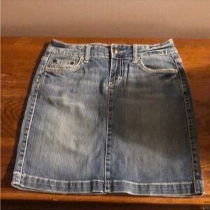 Tommy Hilfiger denim skirt